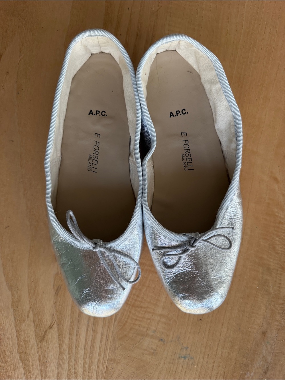 A.P.C. Metallic Silver Leather Ballet Flats with Bow